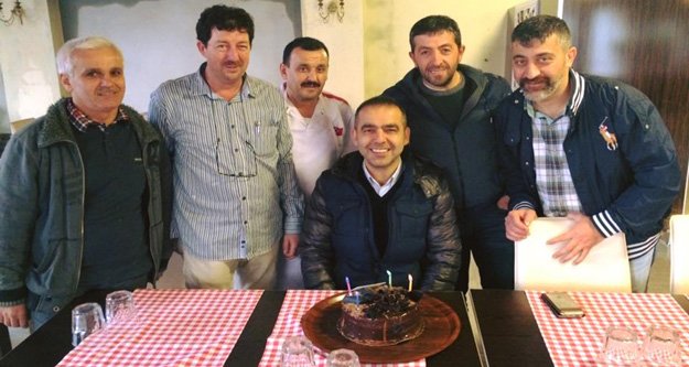 MÜFTÜOĞLU'NA DOĞUM GÜNÜ SÜRPRİZİ