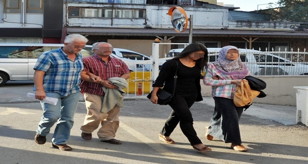 FETÖ’ye şafak operasyonu: 50 gözaltı