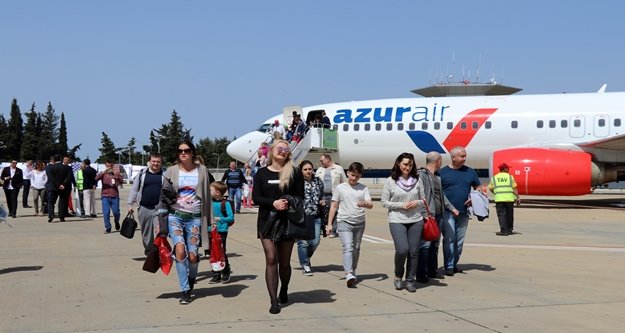 Gazipaşa-Alanya havalimanına Rus turist akını