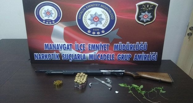 Komşuda uyuşturucu taciri tutuklandı