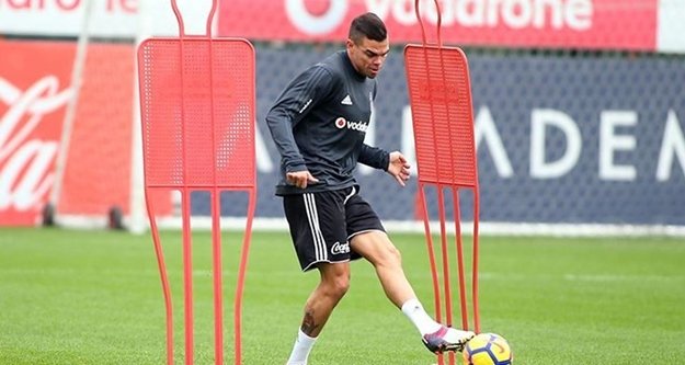 Pepe Alanyaspor'a karşı sahada olacak