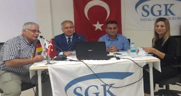 Yerleşik yabancılara SGK anlatıldı