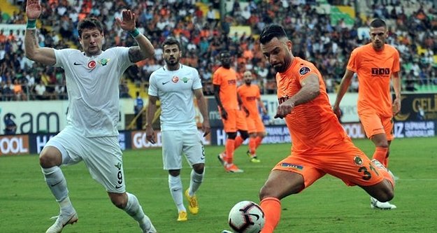 Alanyaspor'un 2 haftalık maç takvimi belli oldu