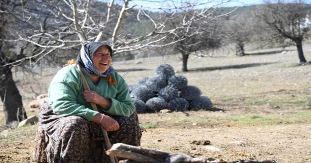 Fatma teyzenin 62 yıllık çobanlık hikayesi