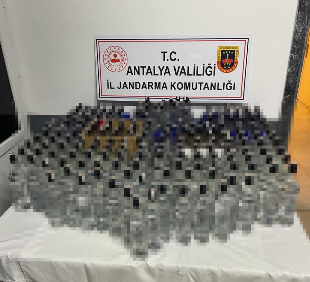 236 litre sahte bandrollü alkol ele geçirildi