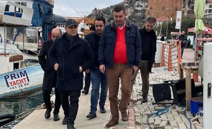 MHP Alanya, iskele bölgesinde incelemelerde bulundu