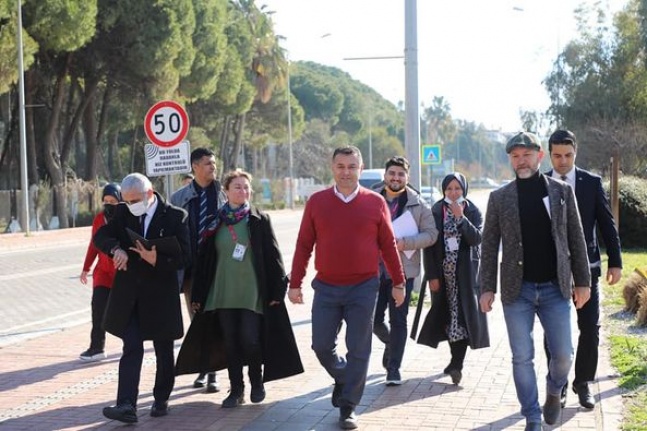 Alanya’da ‘Kesintisiz Bisiklet Yolu Projesi’ sürüyor