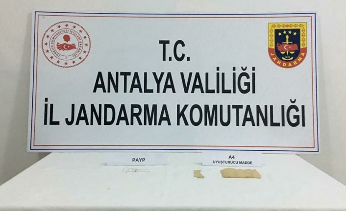 Durdurulan araçtan uyuşturucu çıktı