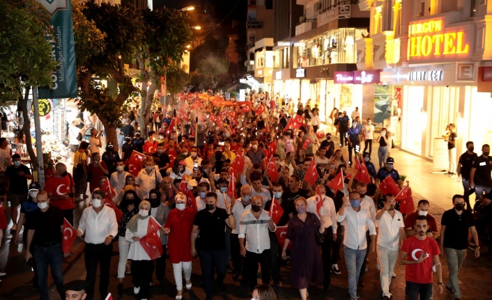 Alanya 19 Mayıs coşkusunu fener alayıyla kutlayacak