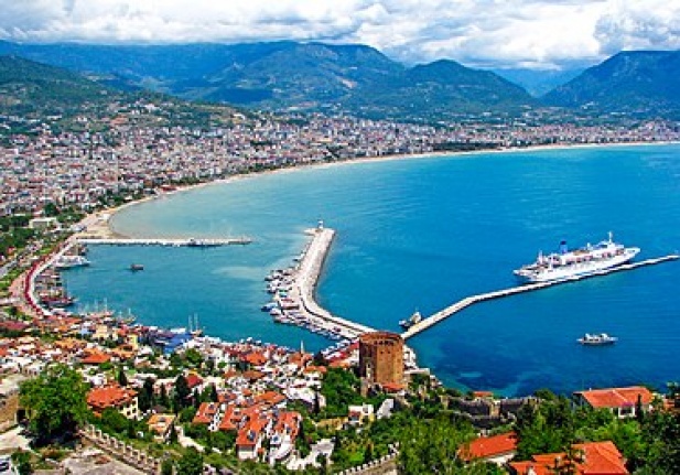 Yabancılar yedi bitirdi! Kiralarda rekor Alanya’da