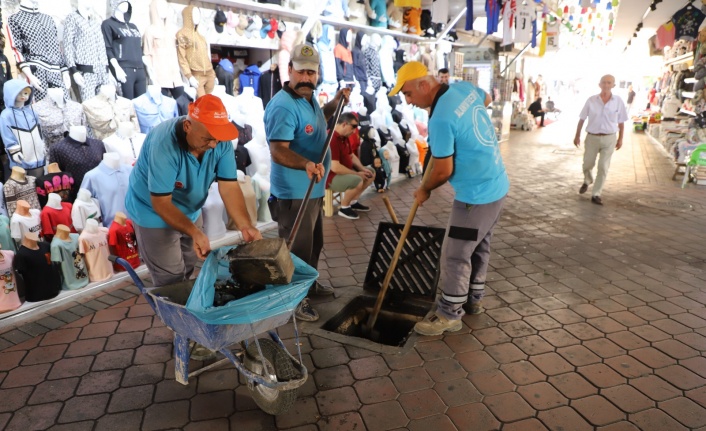 Alanya Belediyesi kenti kışa hazırlıyor