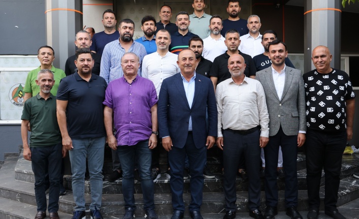 Çavuşoğlu’ndan Alanyaspor'a ziyaret