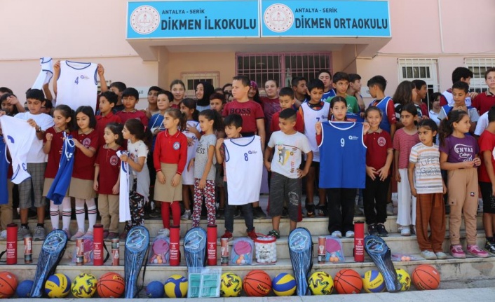 Büyükşehirden Serik Dikmen İlkokulu’na spor malzemesi desteği