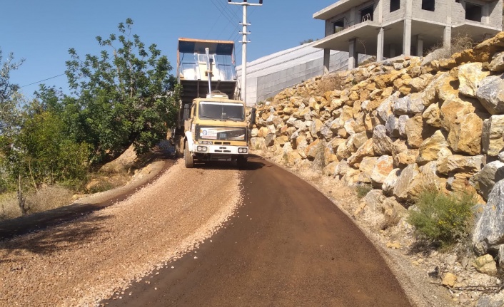 Alanya Özvadi grup yolu asfaltlandı