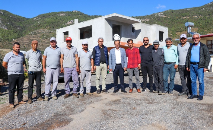 Gazipaşa Belediyesi'nden 5 ayda 85 km asfalt yol