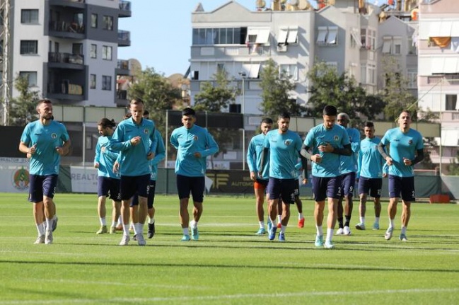 Corendon Alanyaspor RAMS Başakşehir FK maçının hazırlıklarını tamamladı