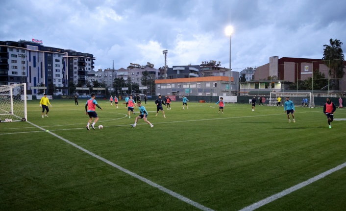 Alanyaspor, Sivasspor maçı hazırlıklarına başladı
