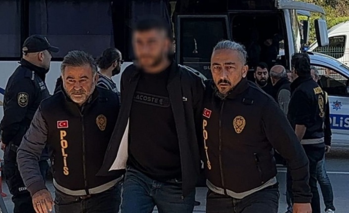 Alanya'da kasten öldürme şüphelisi 12 kişi yakalandı