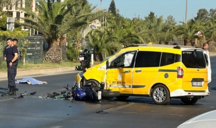 Alanya’da taksi ile çarpışan motosiklet sürücüsü hayatını kaybetti