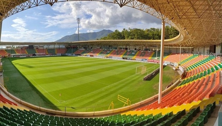 Alanyaspor'un stadyumunun adı değişti