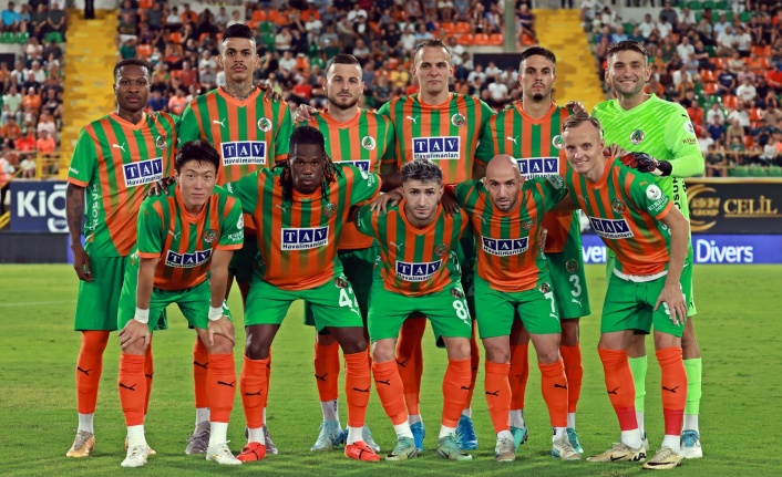 Alanyaspor 3 puana hasret kaldı