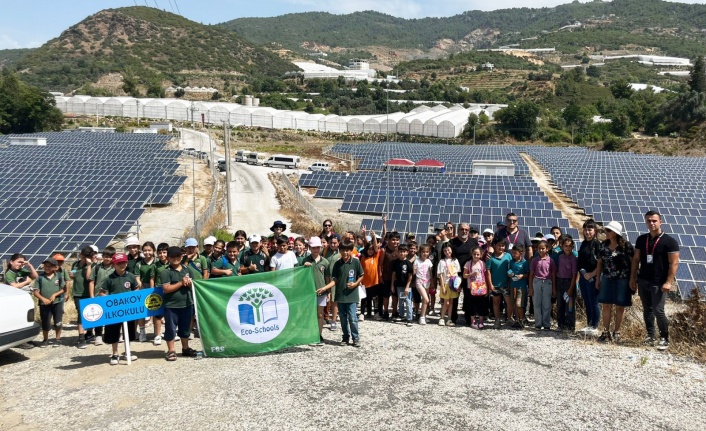 Alanya Belediyesi'nin Eko Okullar Projesi'ne sertifika