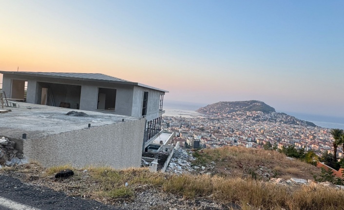 Alanya'ya kuş bakışı kaçak