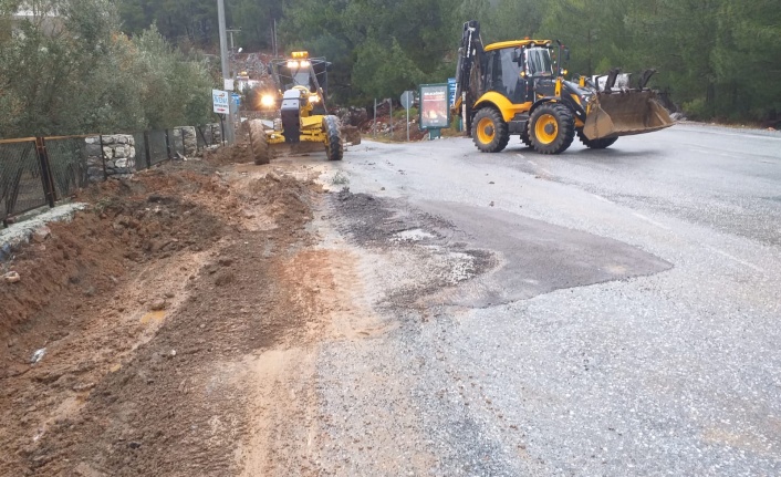 Alanya'da yollara bakım