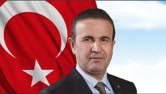 Özçelik'e bir tepkide MHP'li vekilden