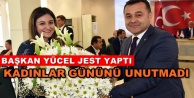 Başkan Yücel'den çiçekli kutlama