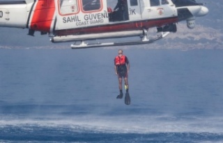 Antalya’da Sahil Güvenlik Komutanlığı ekiplerinden...