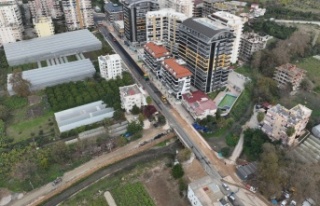 Mahmutlar Atatürk Caddesi'nde asfalt çalışması...