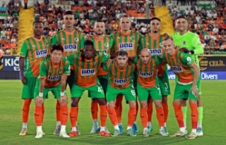 Alanyaspor 3 puana hasret kaldı